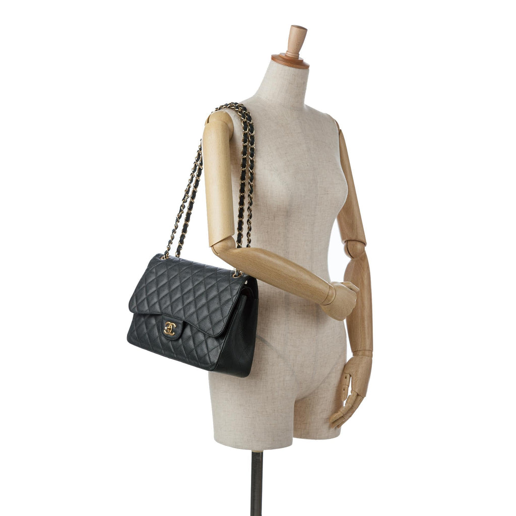 Chanel Jumbo Classic Caviar Double Flap (SHG-KP2qbj)
