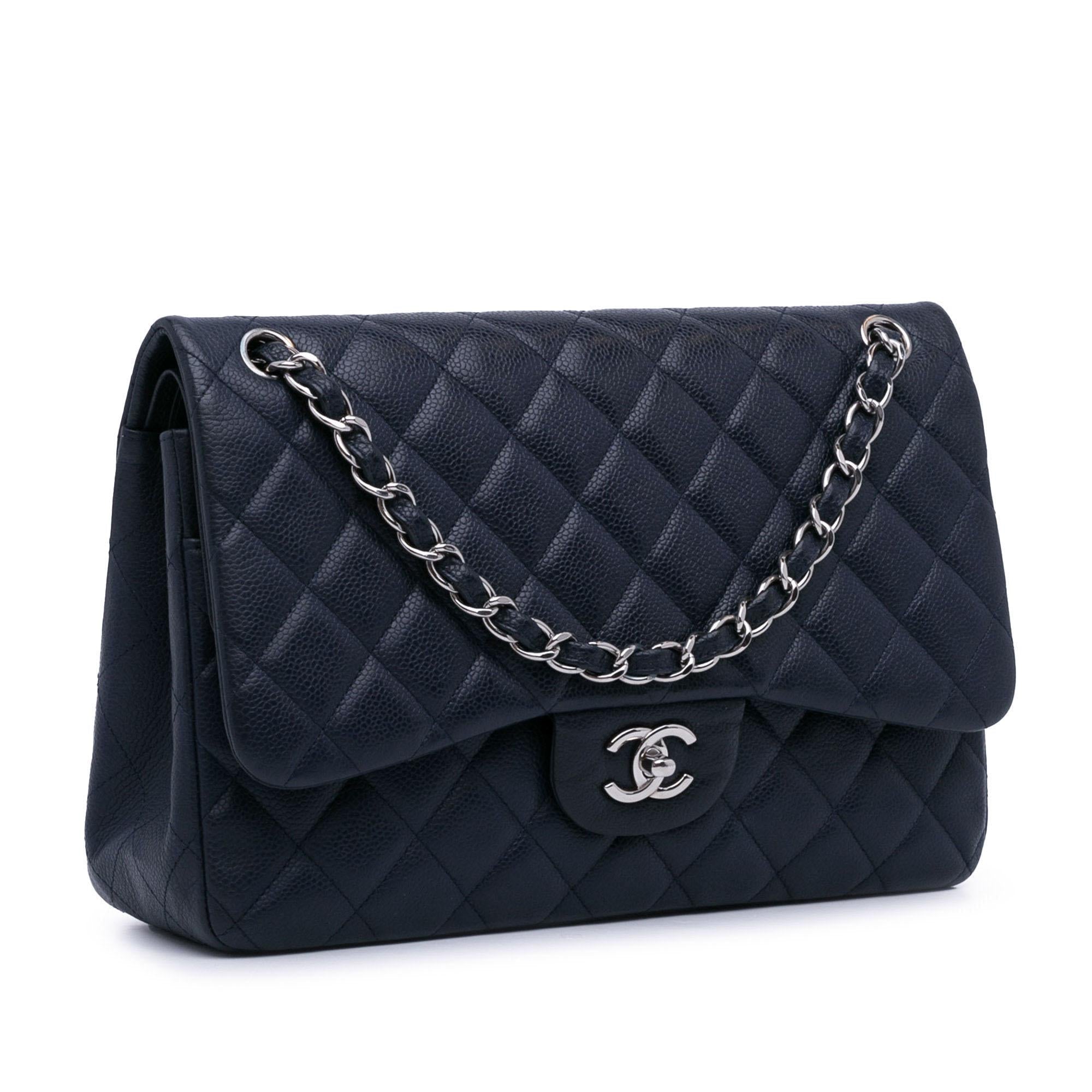 Chanel Jumbo Classic Caviar Double Flap (SHG-hrCED5)