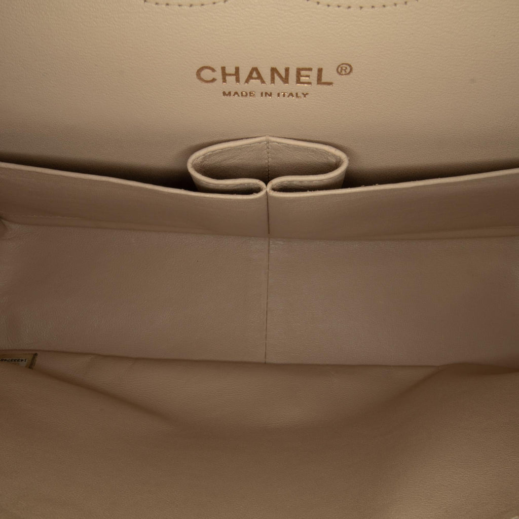 Chanel Jumbo Classic Caviar Double Flap (SHG-lqMXv8)