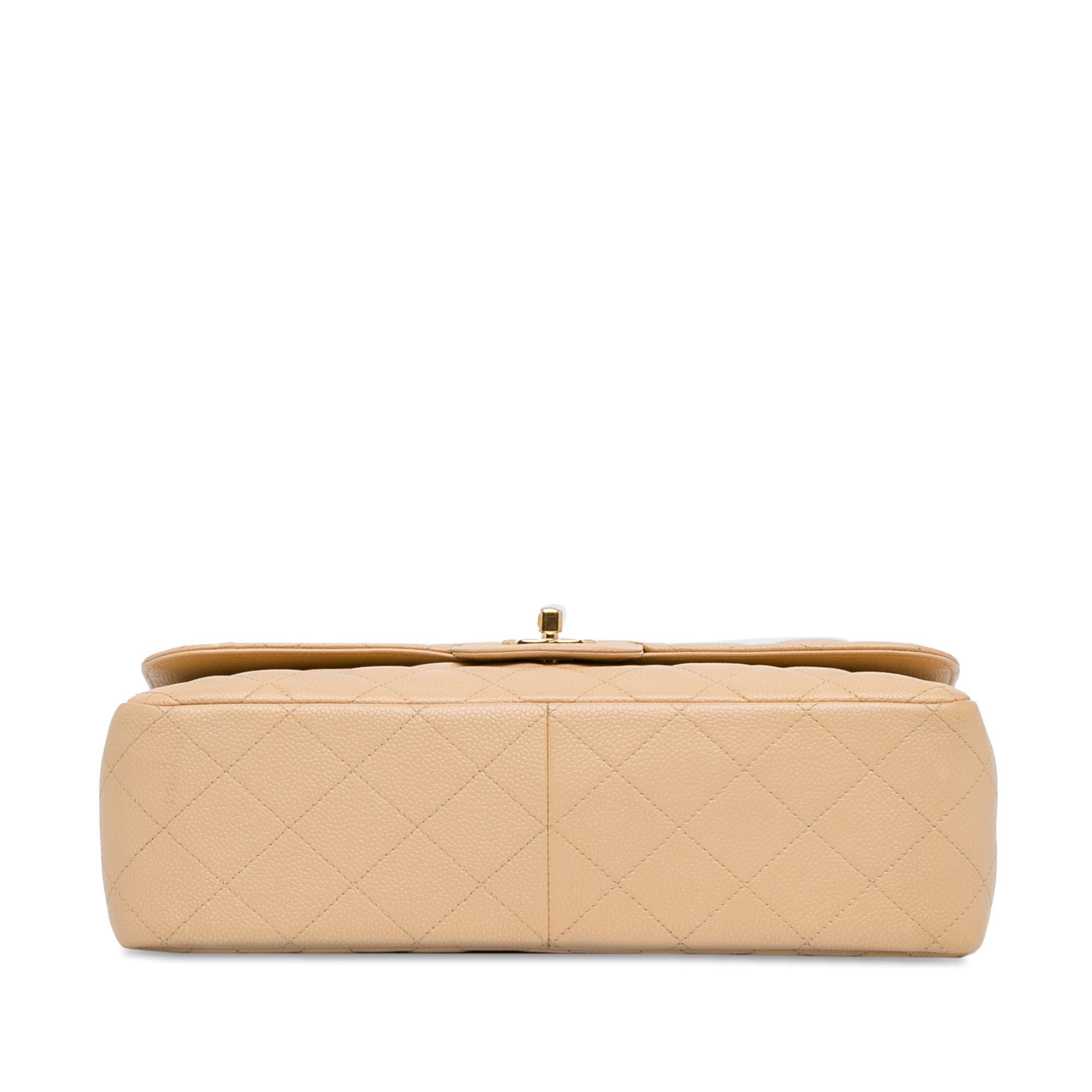 Chanel Jumbo Classic Caviar Double Flap (SHG-VsT6Cu)