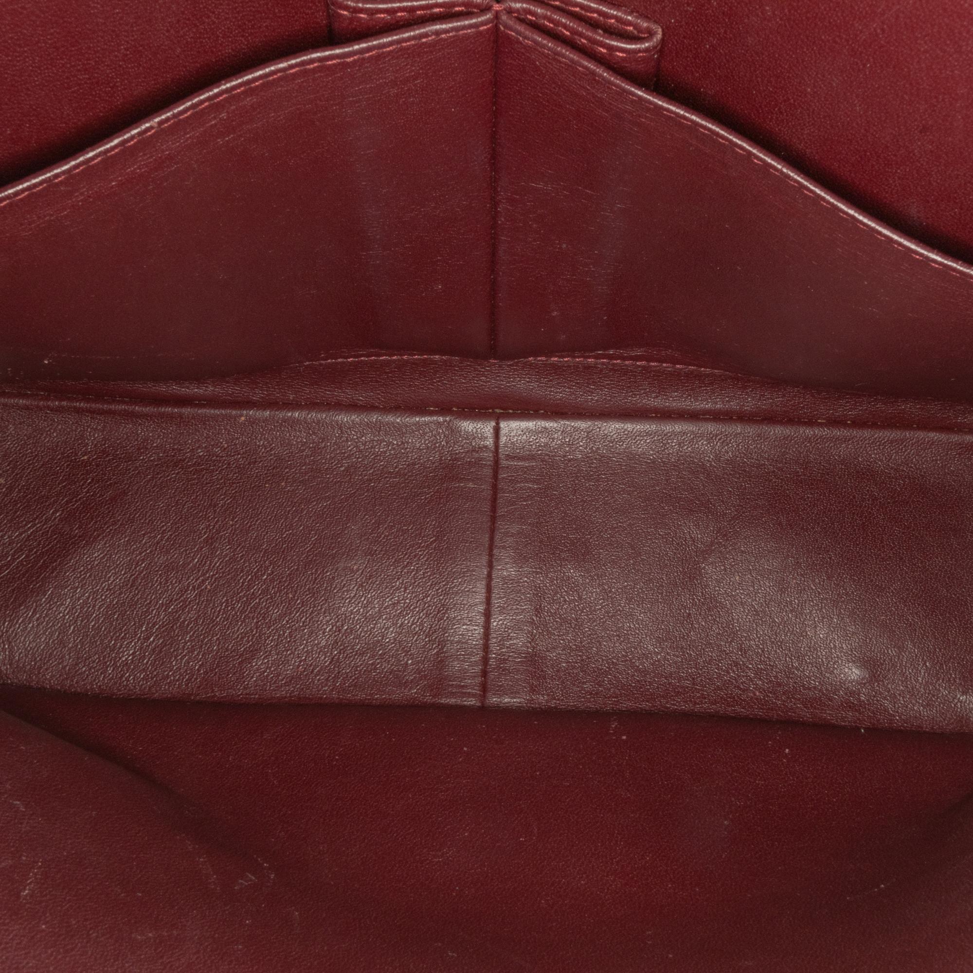 Chanel Jumbo Classic Caviar Double Flap (SHG-sybvnq)