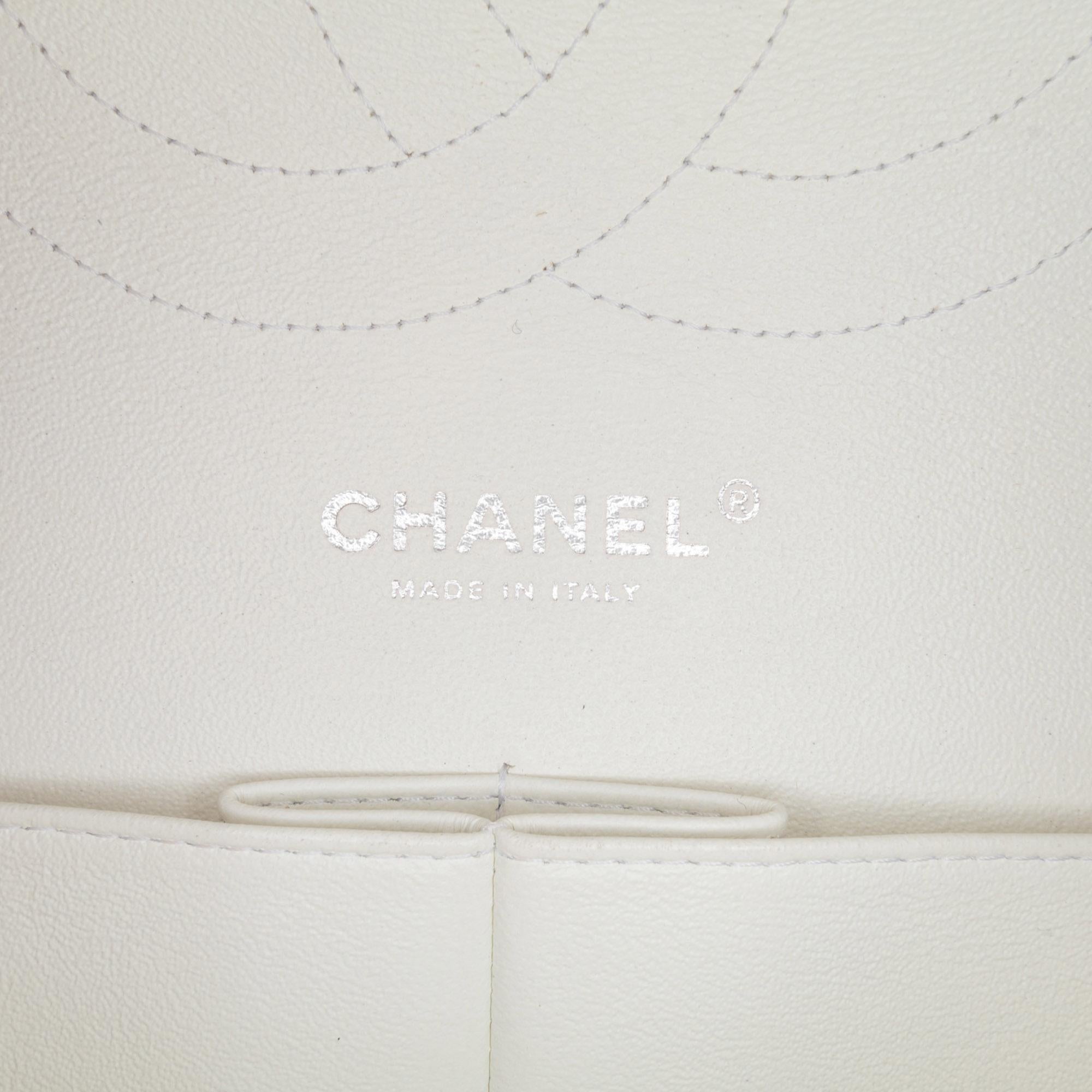 Chanel Jumbo Classic Caviar Double Flap (SHG-2x97Of)