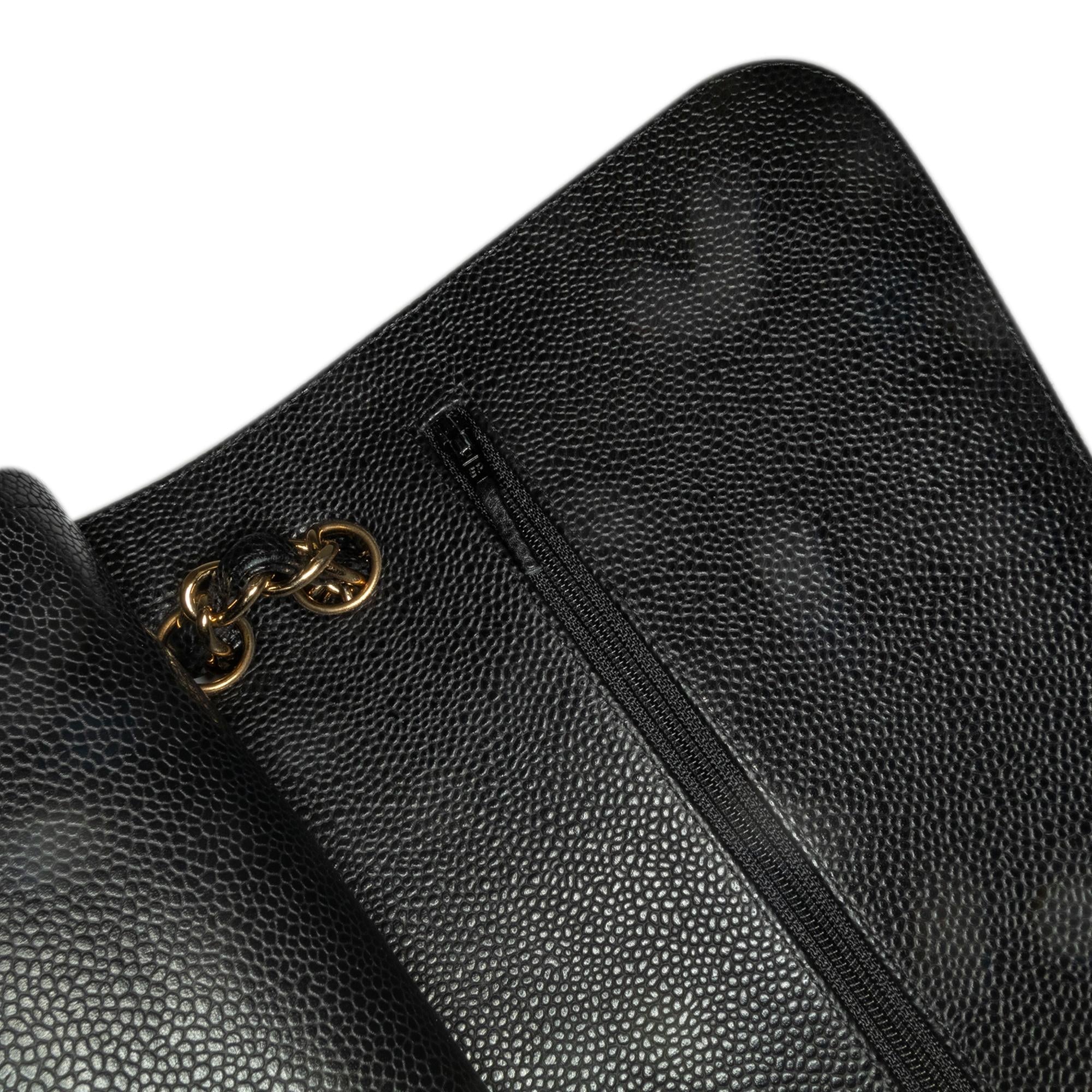 Chanel Jumbo Classic Caviar Double Flap (SHG-uGolu5)