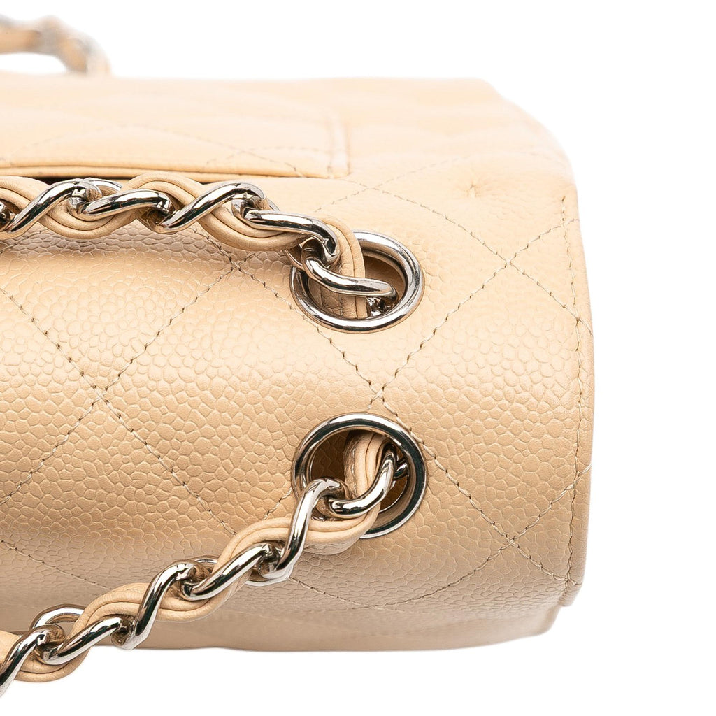 Chanel Jumbo Classic Caviar Double Flap