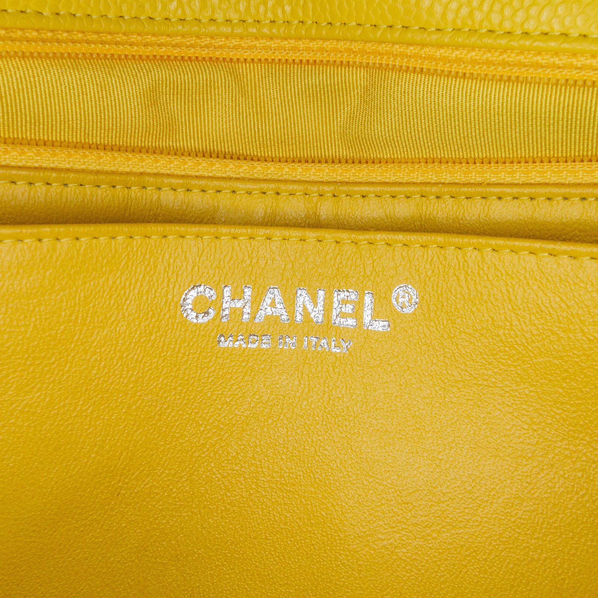 Chanel Jumbo Classic Caviar Single Flap