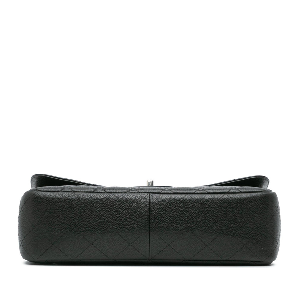 Chanel Jumbo Classic Caviar Single Flap