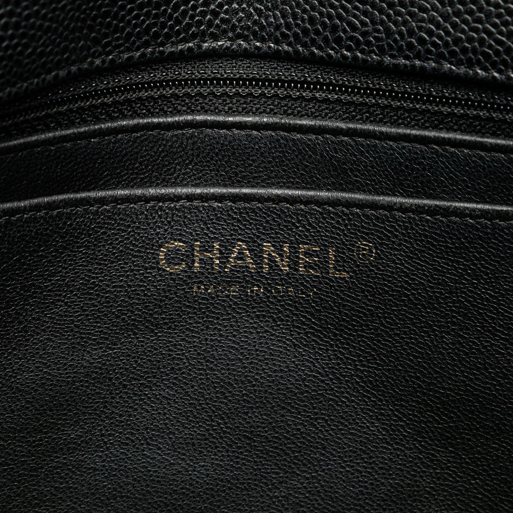 Chanel Jumbo Classic Caviar Single Flap