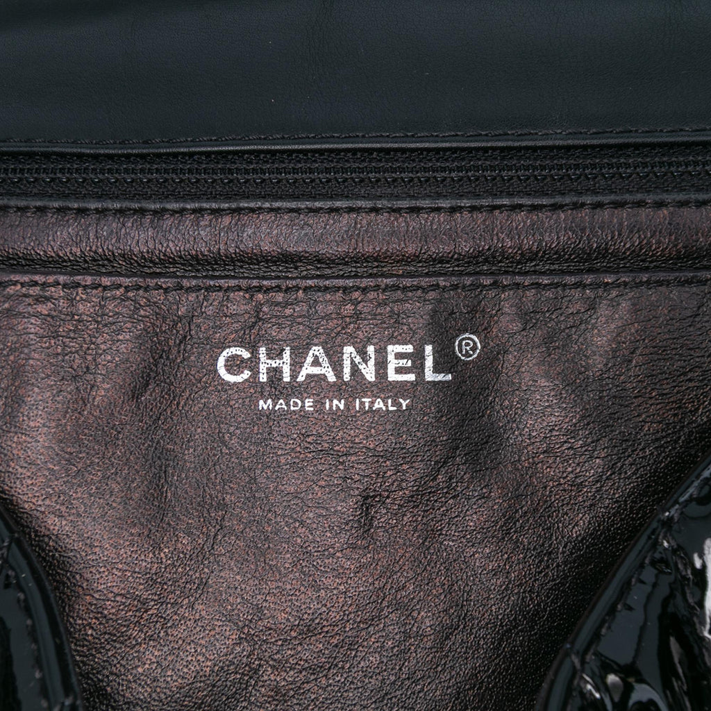 Chanel Jumbo Classic Chevron Patent Single Flap