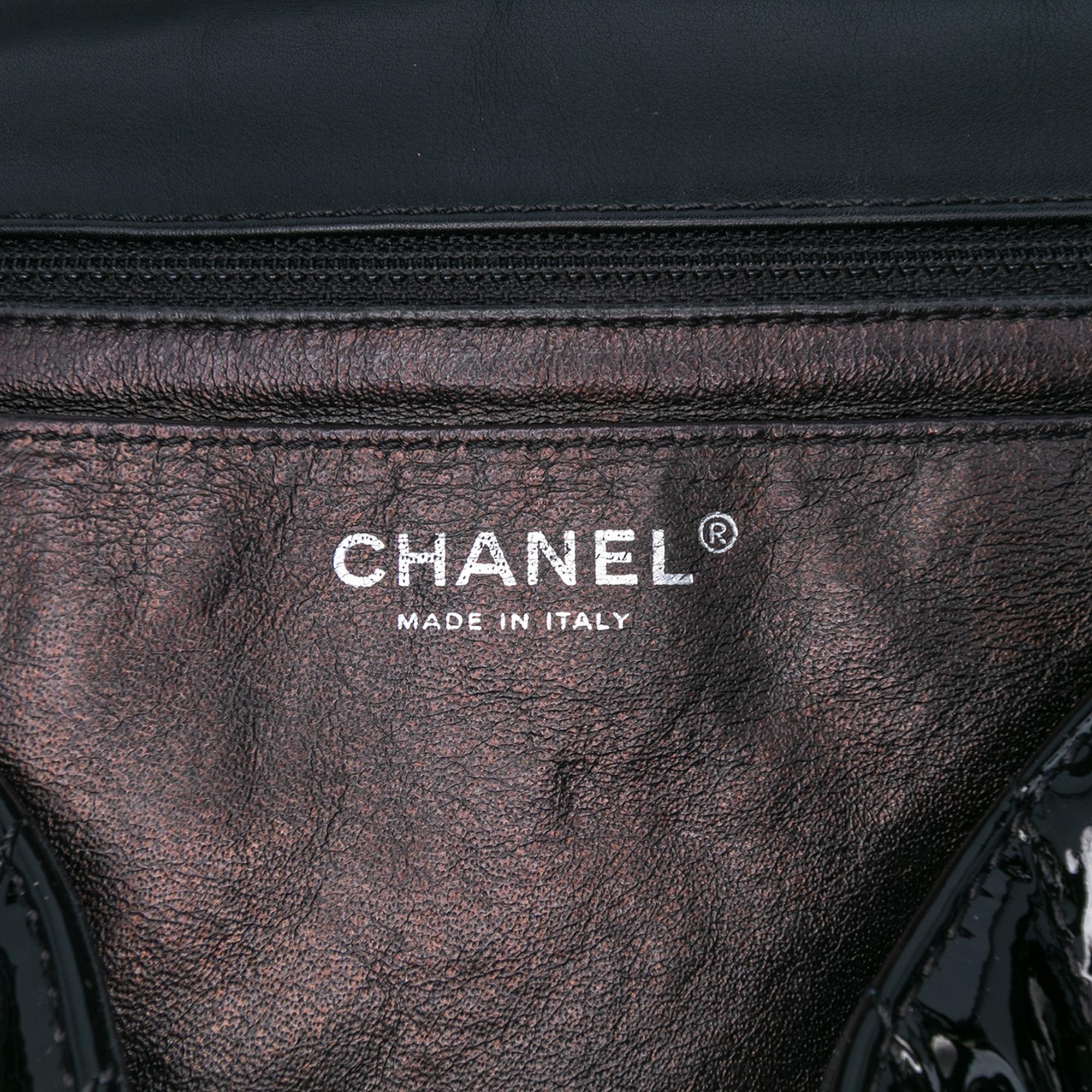 Chanel Jumbo Classic Chevron Patent Single Flap