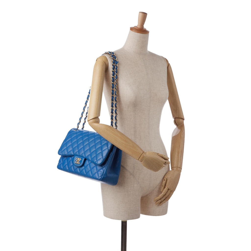 Chanel Jumbo Classic Lambskin Double Flap (SHG-wlc4yE)
