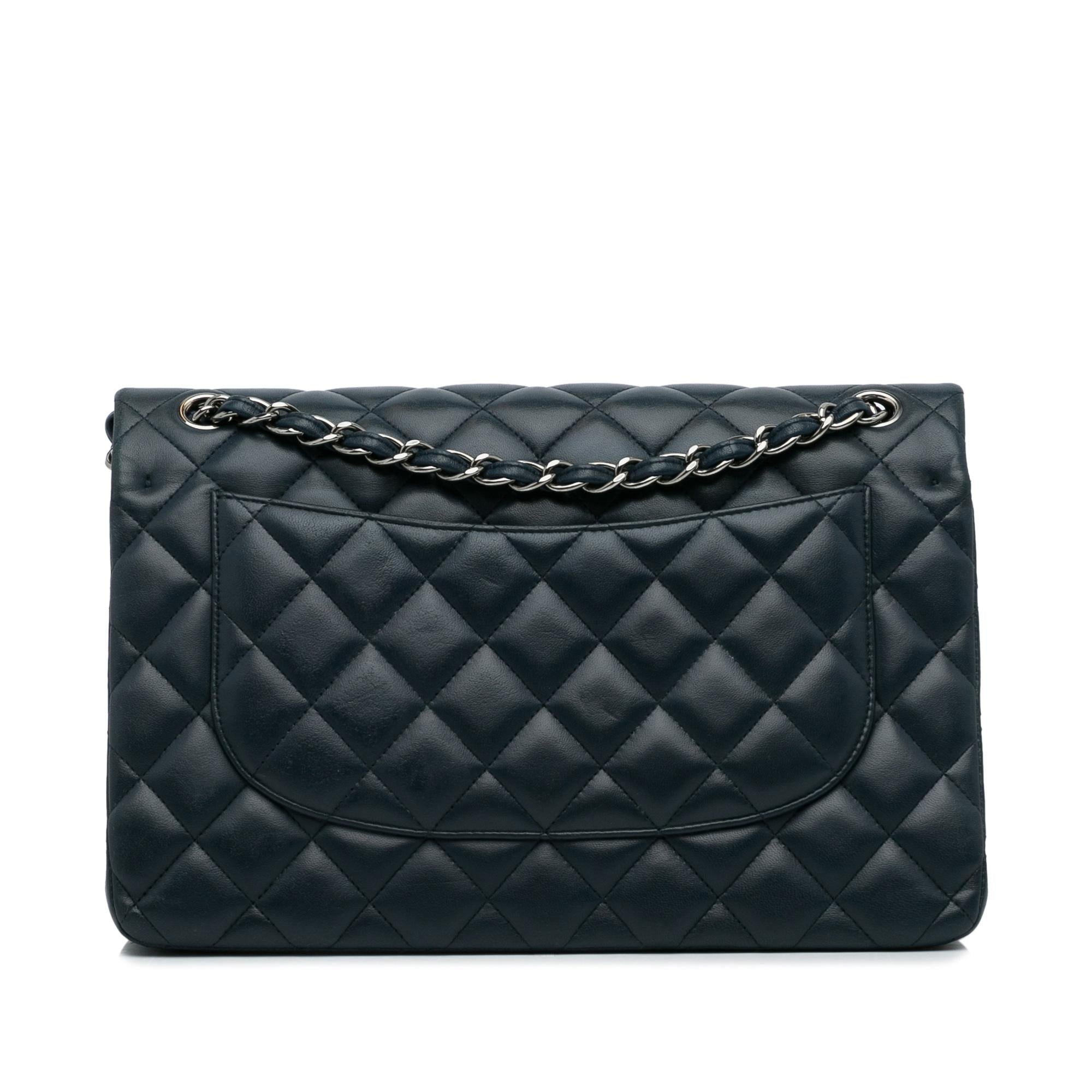 Chanel Jumbo Classic Lambskin Double Flap (SHG-LJjFs9)