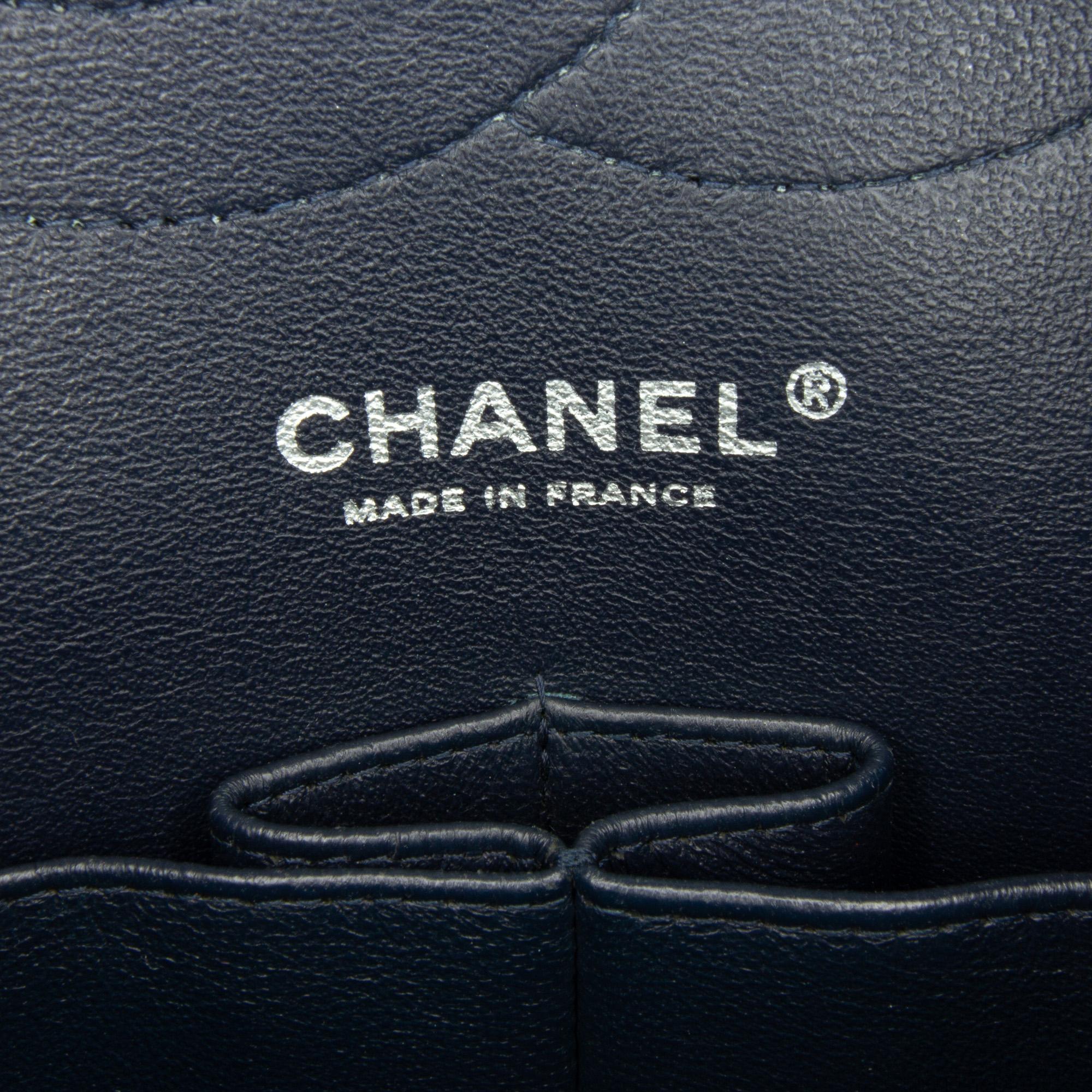 Chanel Jumbo Classic Lambskin Double Flap (SHG-LJjFs9)