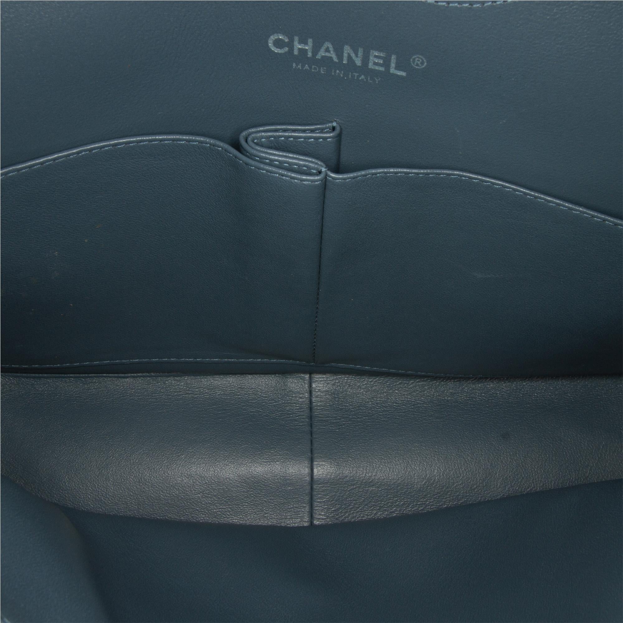 Chanel Jumbo Classic Lambskin Double Flap (SHG-7S4PHb)