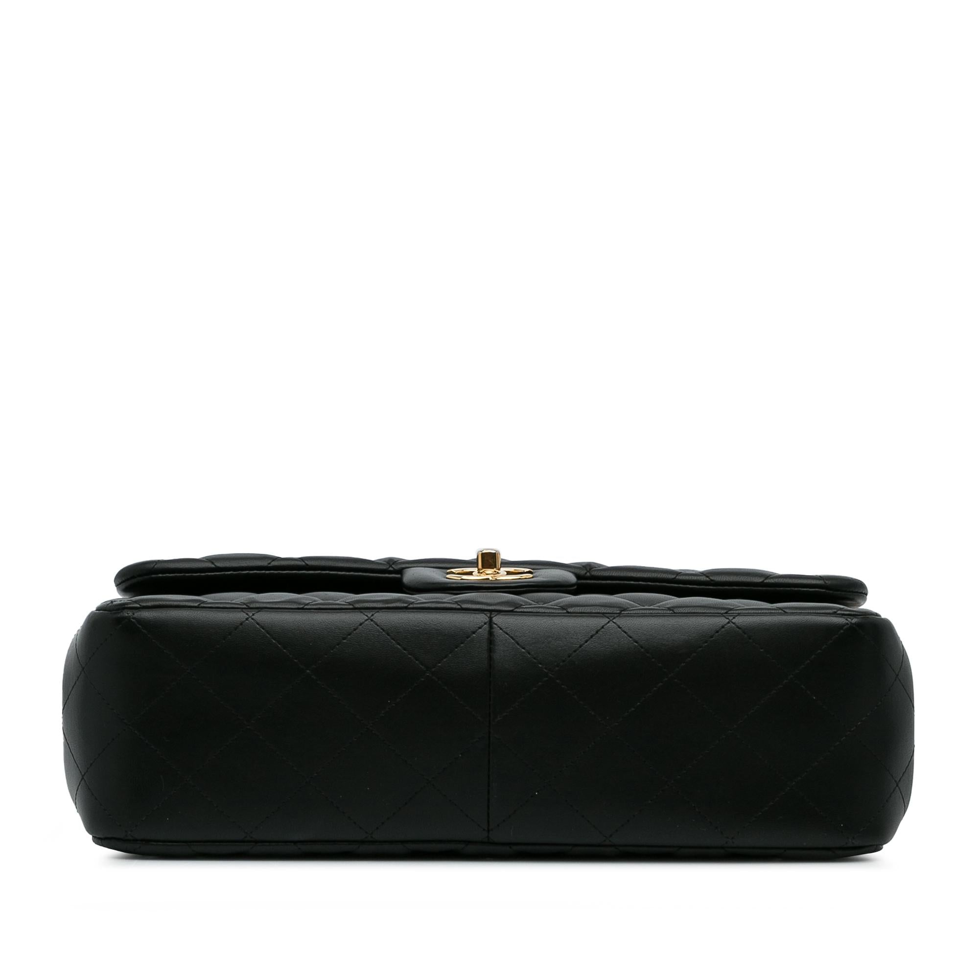 Chanel Jumbo Classic Lambskin Double Flap (SHG-j2TOdY)