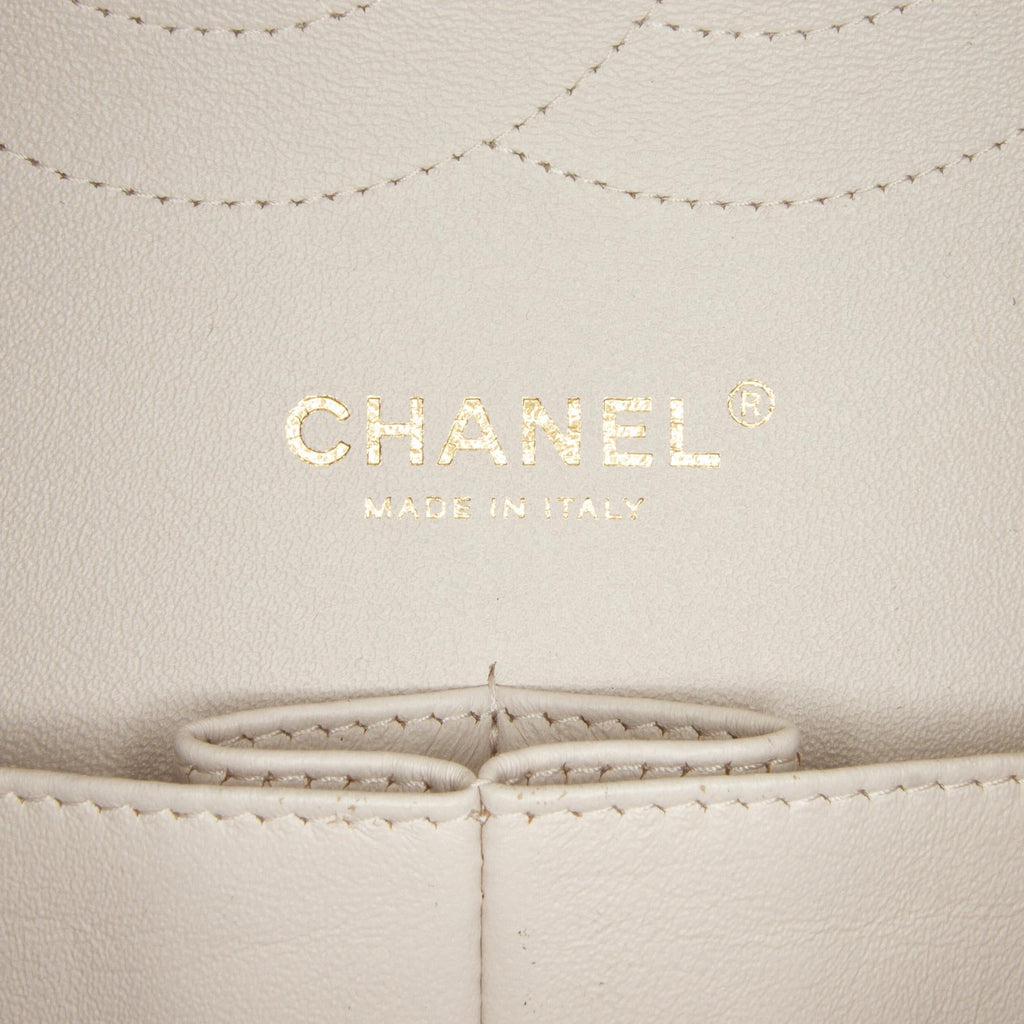 Chanel Jumbo Classic Lambskin Double Flap (SHG-71EeWJ)