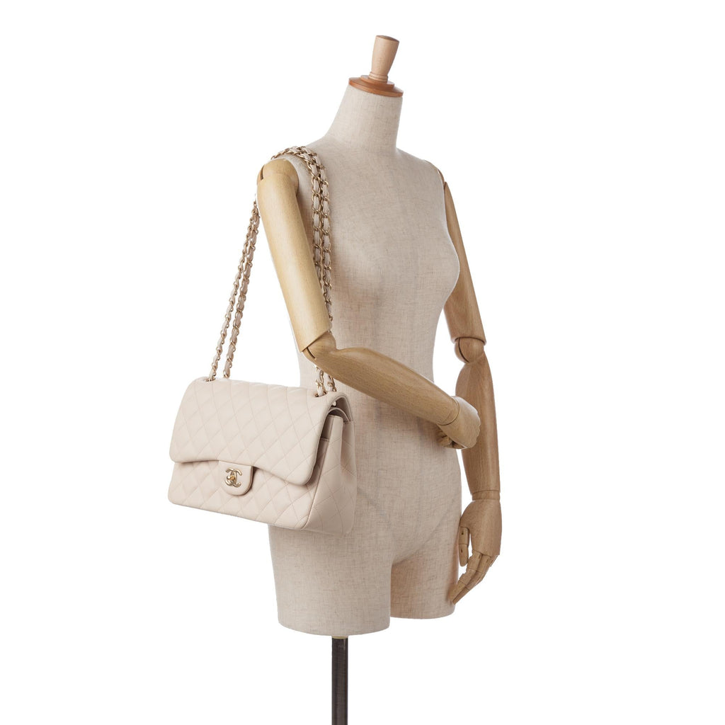 Chanel Jumbo Classic Lambskin Double Flap (SHG-71EeWJ)