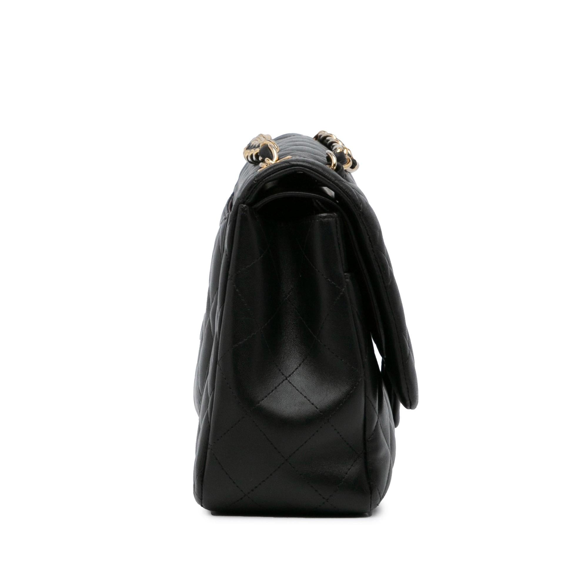 Chanel Jumbo Classic Lambskin Double Flap (SHG-FyBqVD)