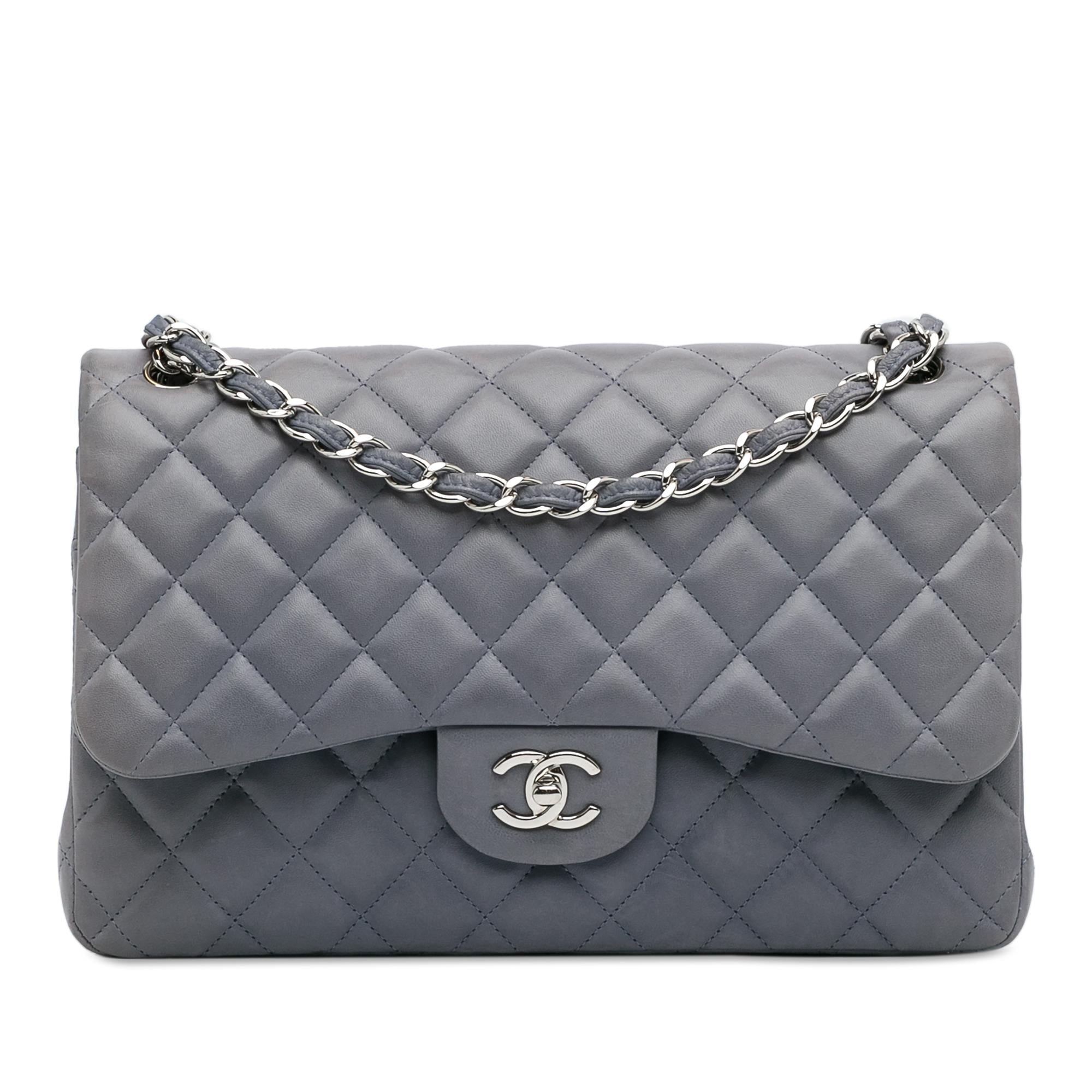 Chanel Jumbo Classic Lambskin Double Flap (SHG-YF7bft)