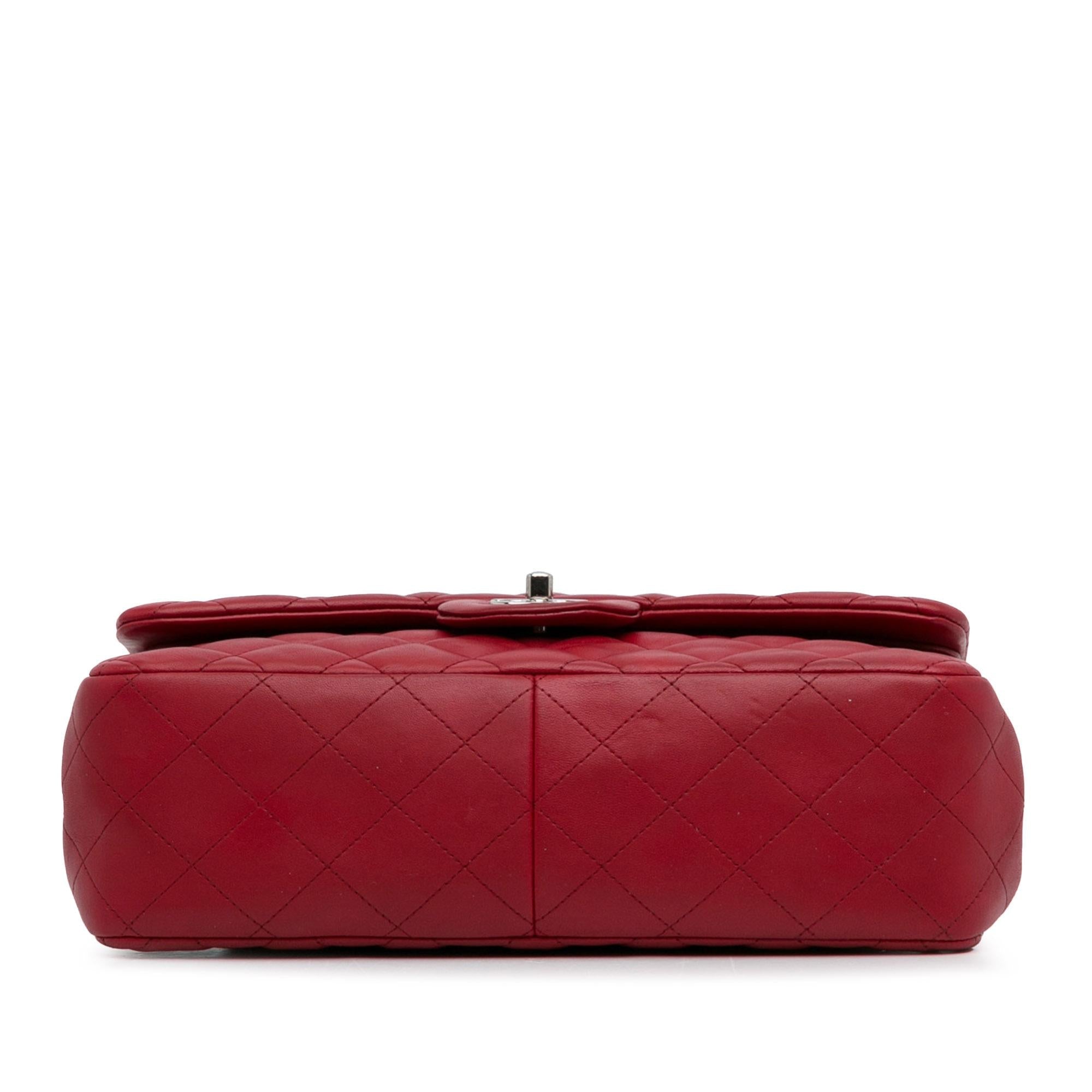 Chanel Jumbo Classic Lambskin Double Flap (SHG-EMzWHY)