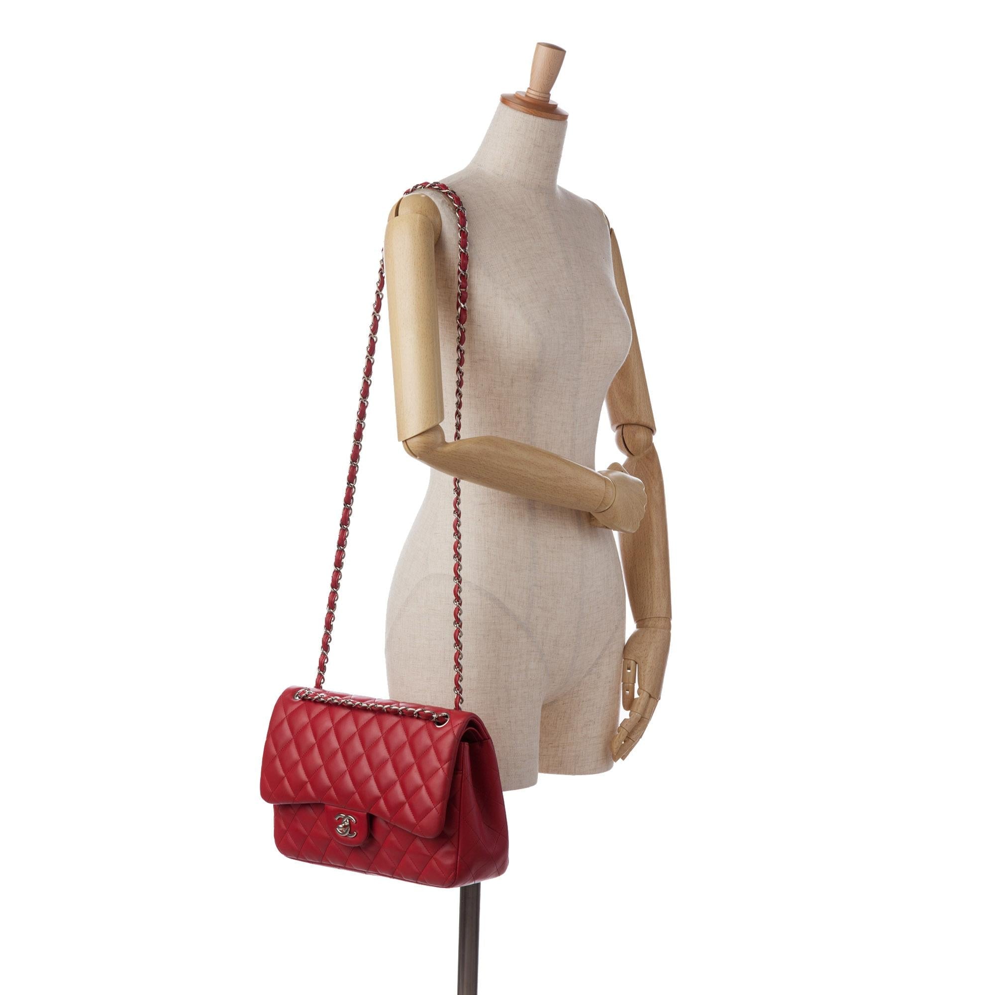 Chanel Jumbo Classic Lambskin Double Flap (SHG-EMzWHY)