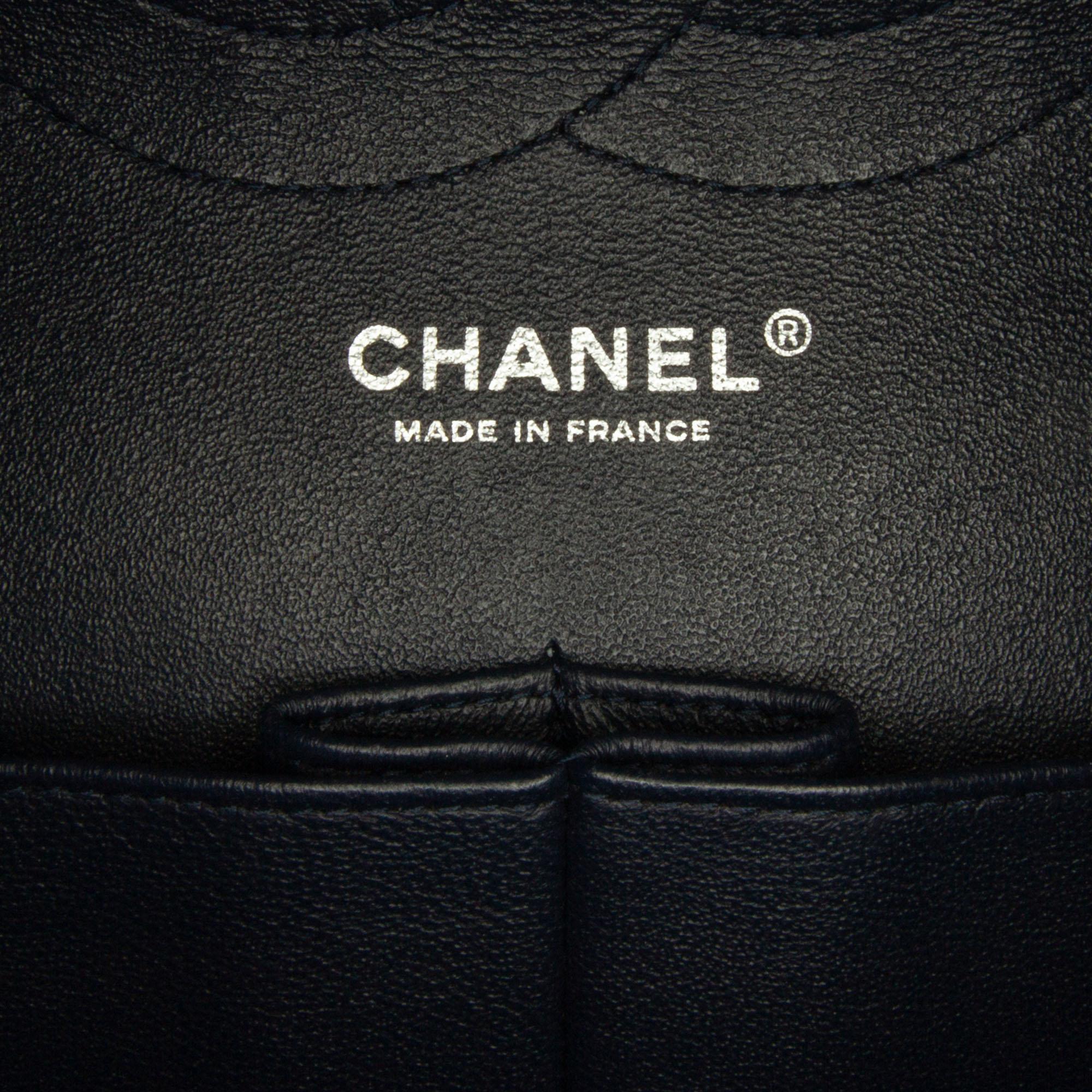 Chanel Jumbo Classic Lambskin Double Flap (SHG-6ybnBt)