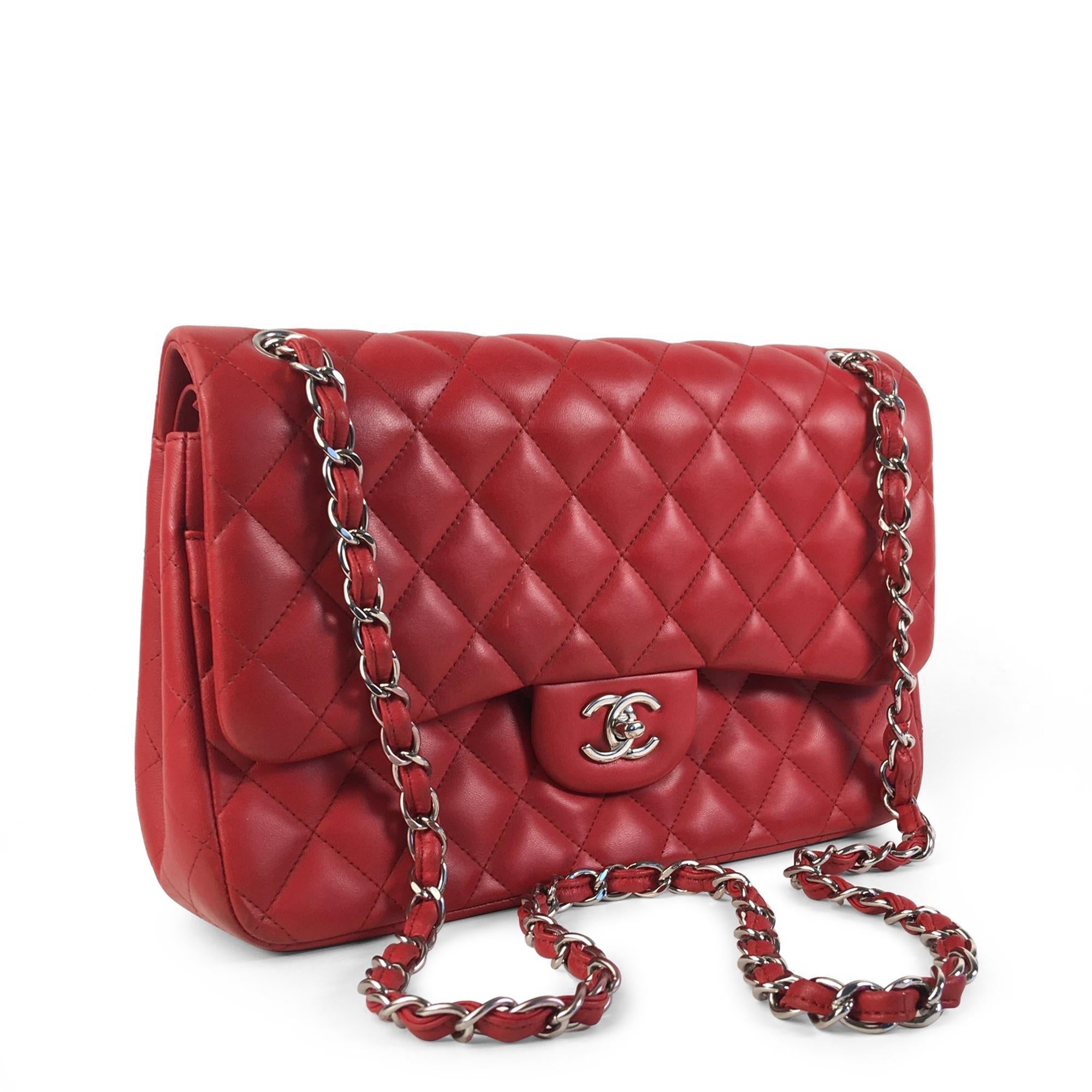 Chanel Jumbo Classic Lambskin Double Flap (SHG-430UAz)