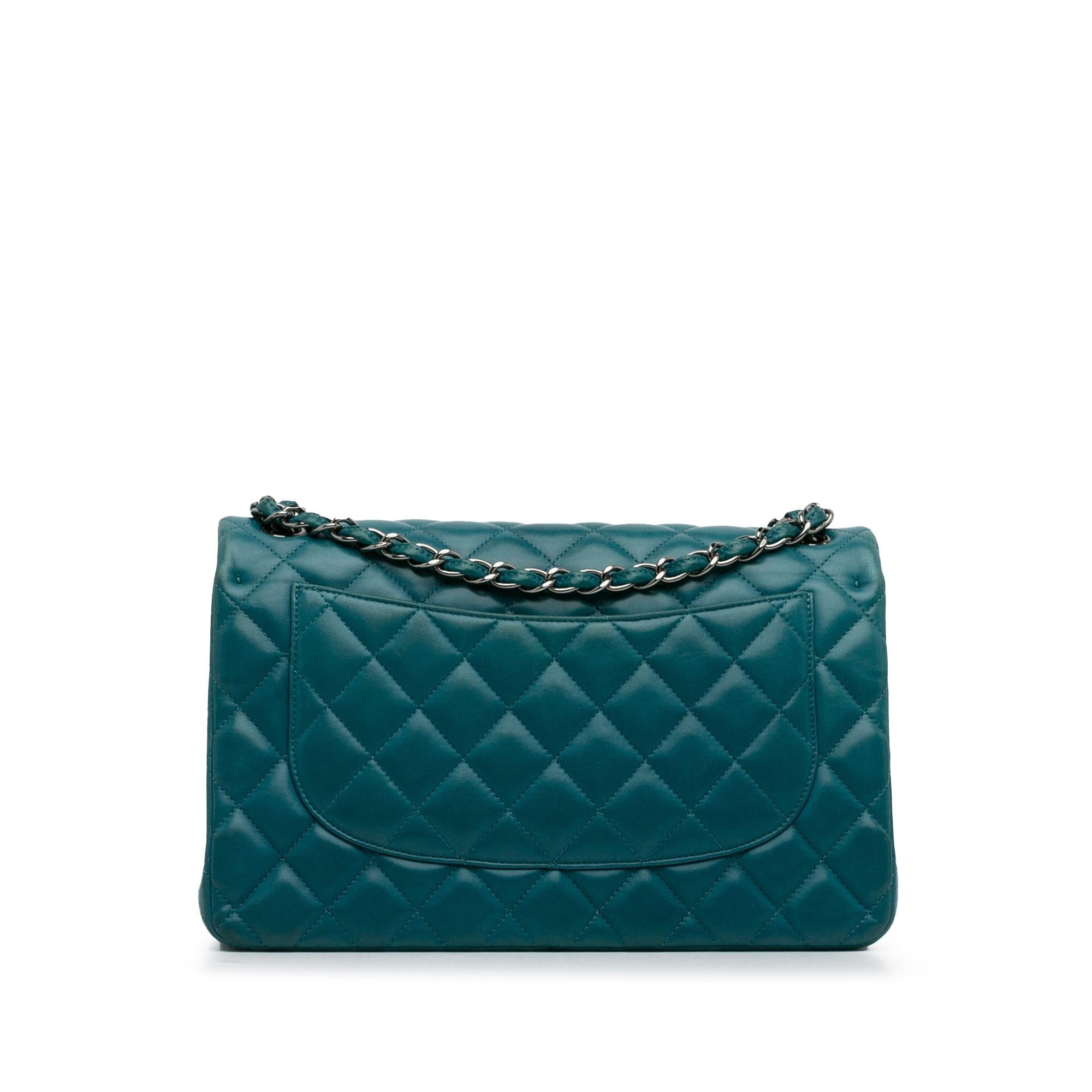 Chanel Jumbo Classic Lambskin Double Flap (SHG-UbnuTf)