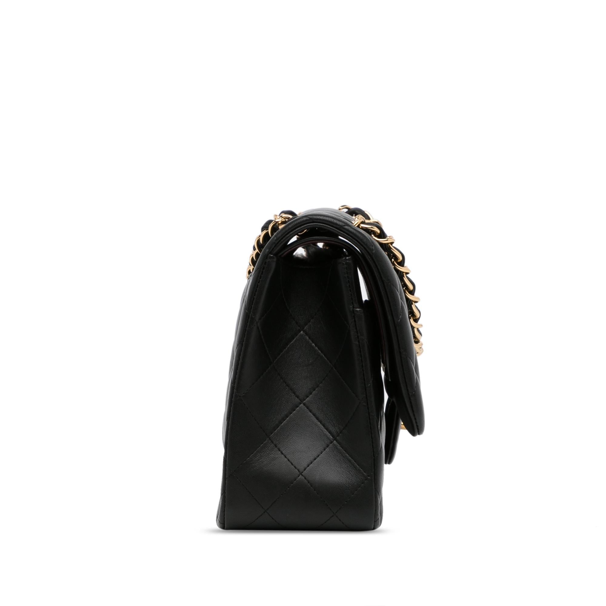 Chanel Jumbo Classic Lambskin Double Flap (SHG-9p8KiG)