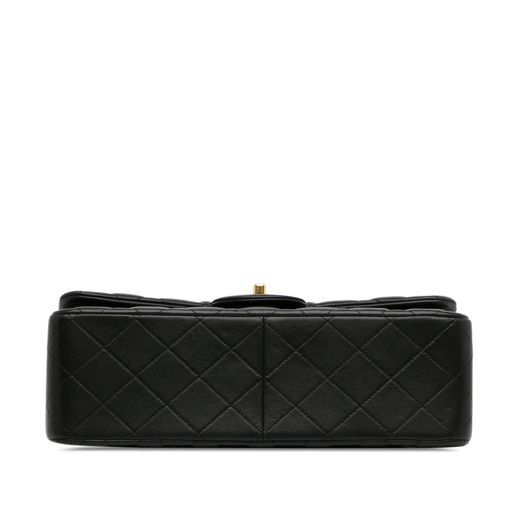 Chanel Jumbo Classic Lambskin Double Flap (SHG-9p8KiG)