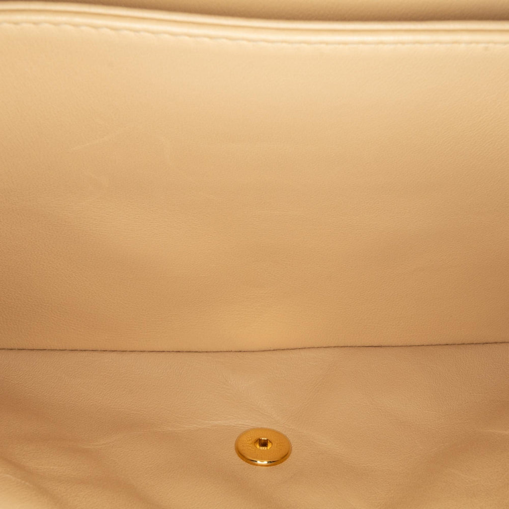 Chanel Jumbo Classic Lambskin Double Flap (SHG-evy6Et)
