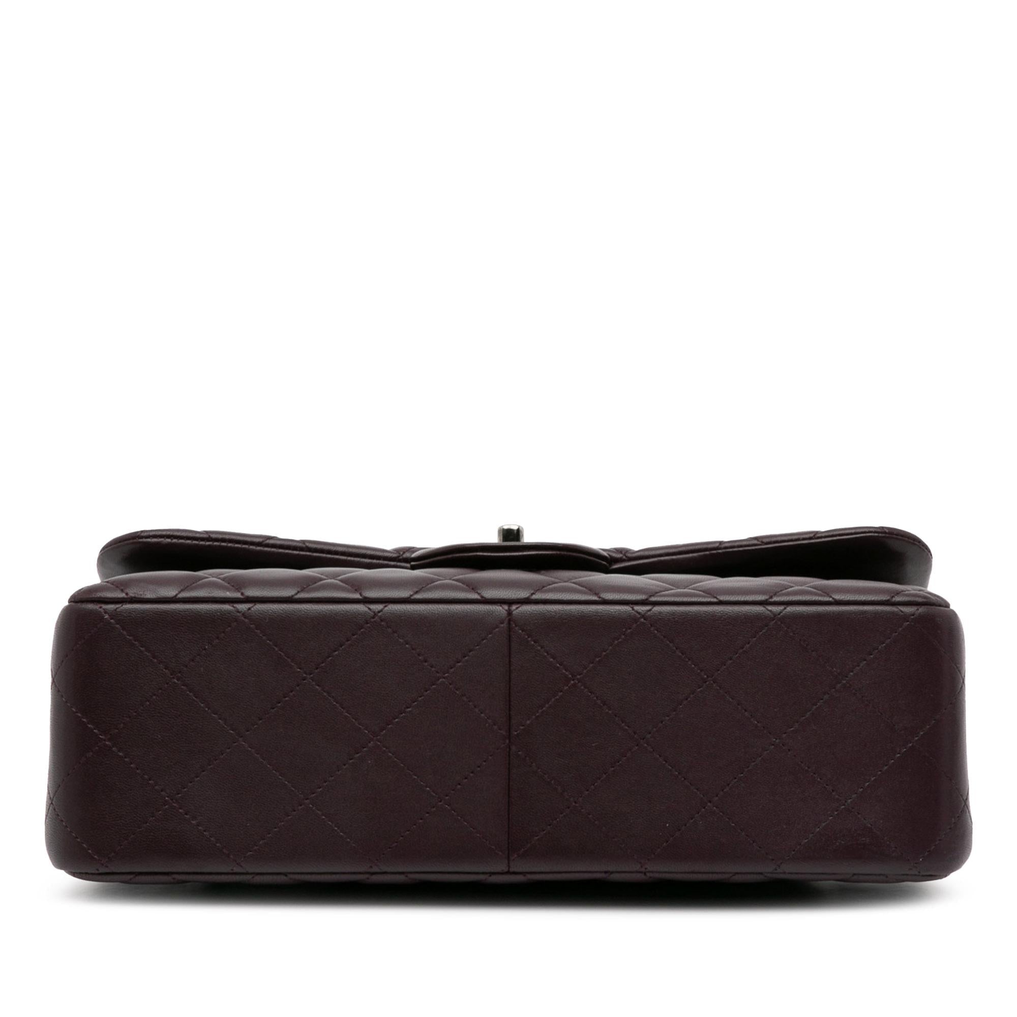 Chanel Jumbo Classic Lambskin Double Flap (SHG-rIFMOP)