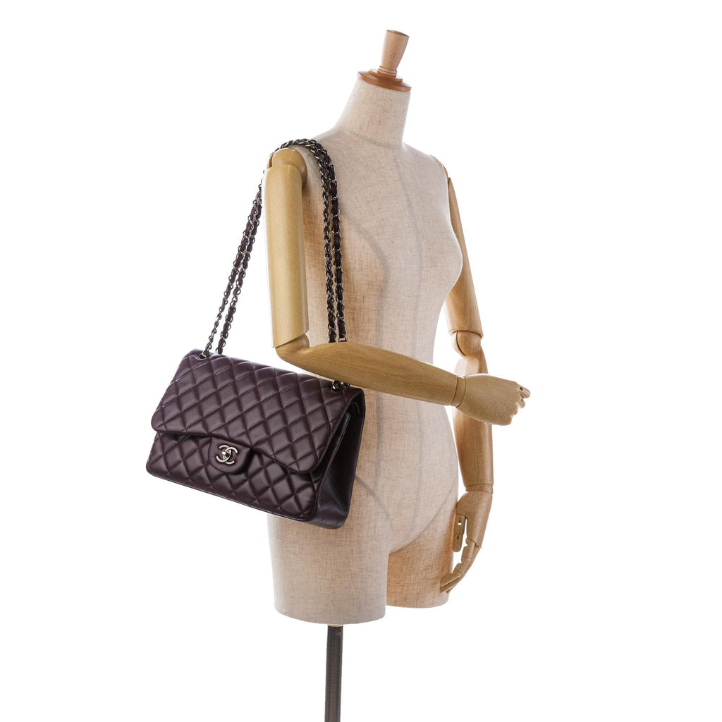 Chanel Jumbo Classic Lambskin Double Flap (SHG-rIFMOP)