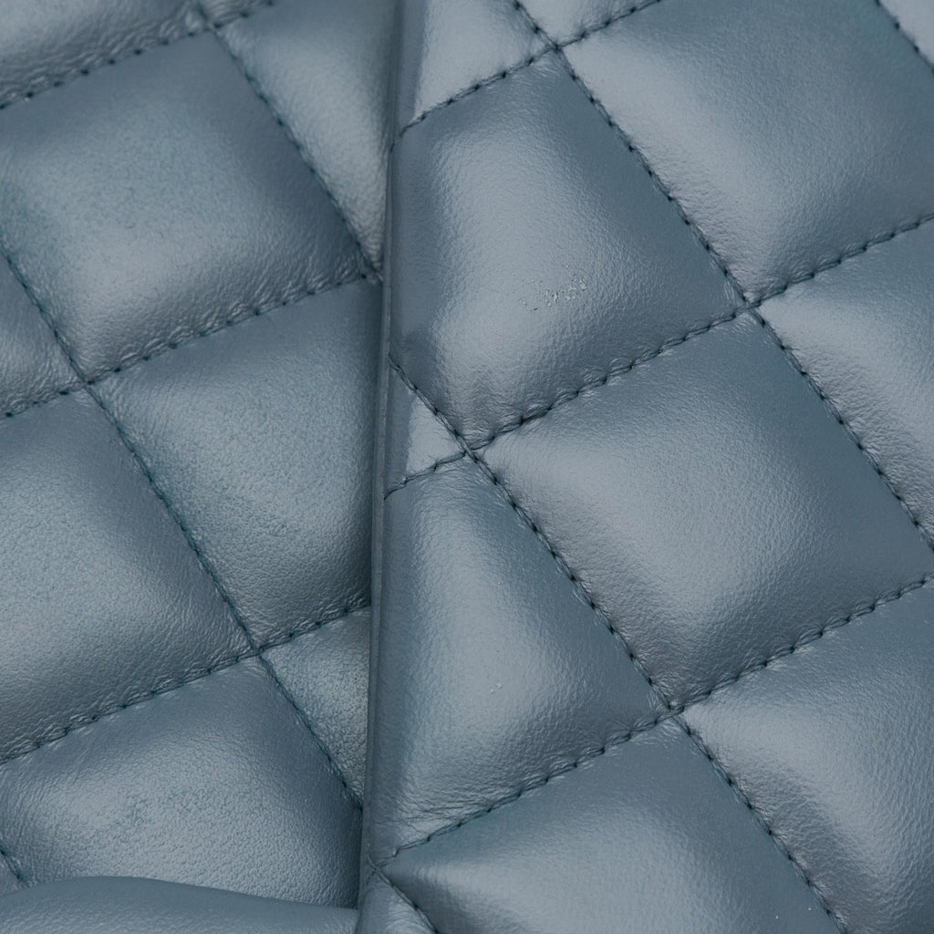 Chanel Jumbo Classic Lambskin Double Flap (SHG-dVtCT7)