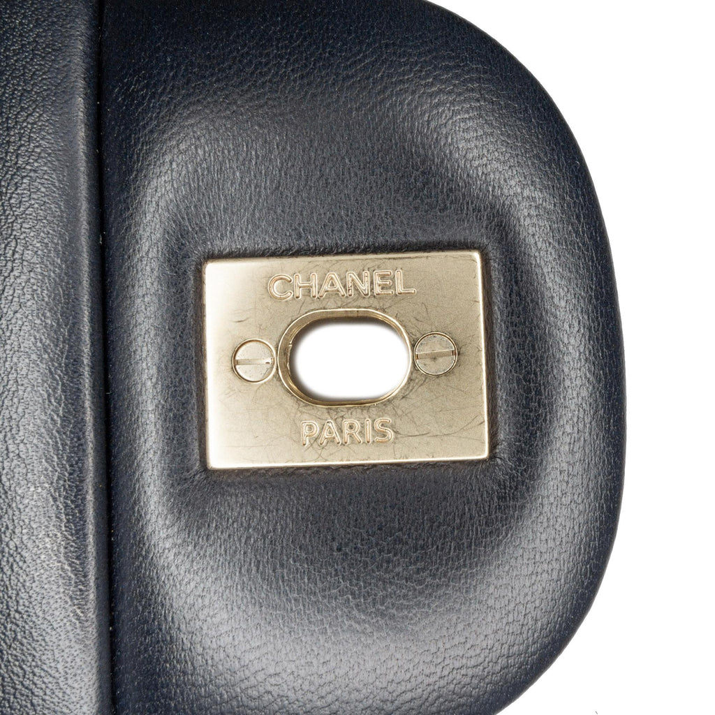 Chanel Jumbo Classic Lambskin Double Flap (SHG-byKwiG)