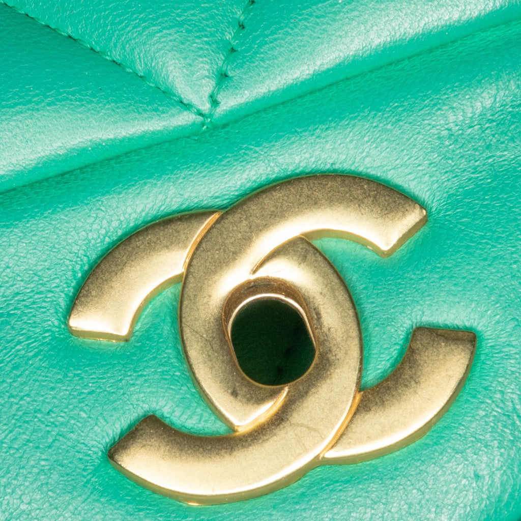 Chanel Jumbo Classic Lambskin Double Flap (SHG-cFUSok)