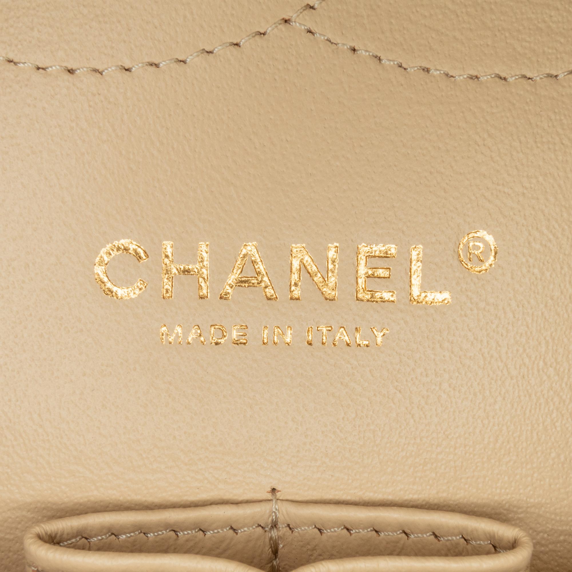 Chanel Jumbo Classic Lambskin Double Flap (SHG-jsrSIe)