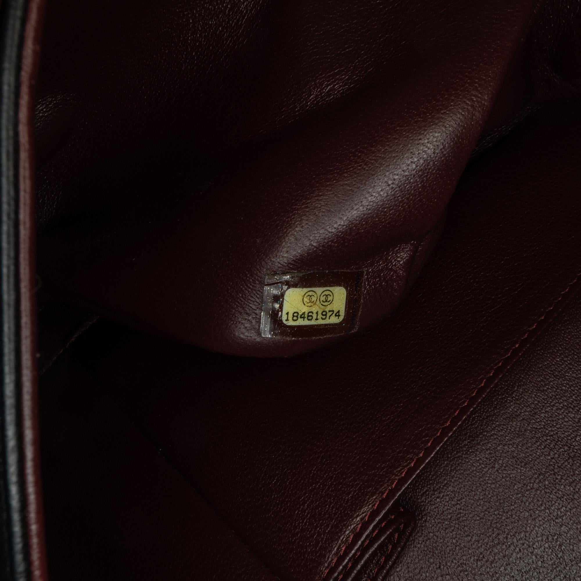 Chanel Jumbo Classic Lambskin Double Flap (SHG-np3lhQ)