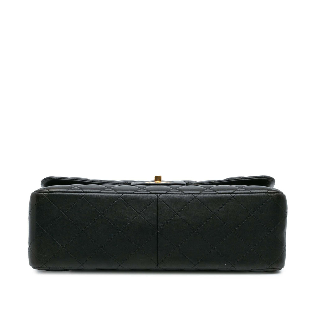 Chanel Jumbo Classic Lambskin Double Flap (SHG-wI9FfE)