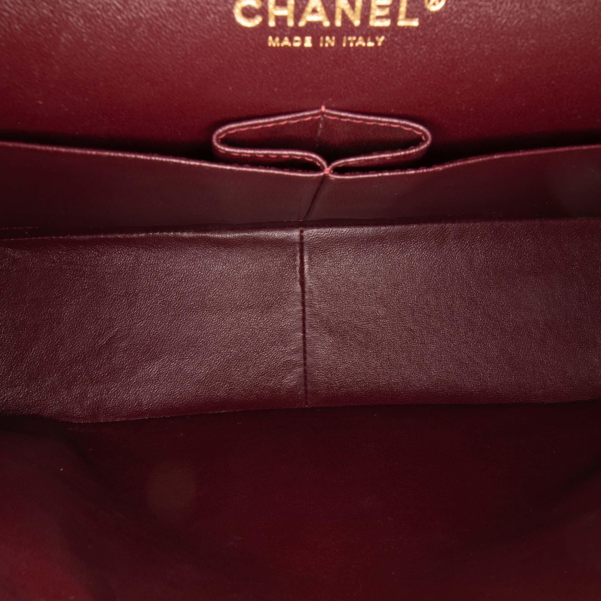 Chanel Jumbo Classic Lambskin Double Flap (SHG-wI9FfE)