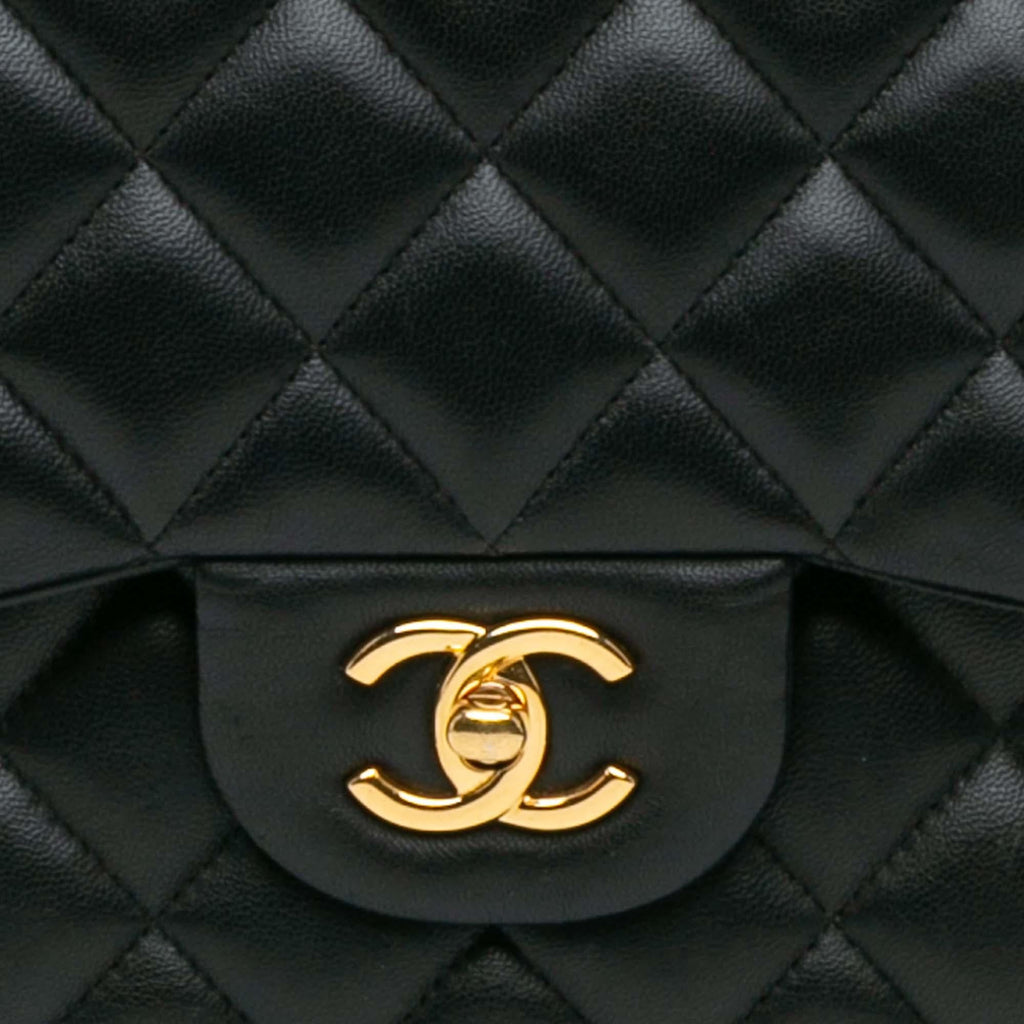 Chanel Jumbo Classic Lambskin Double Flap (SHG-wI9FfE)