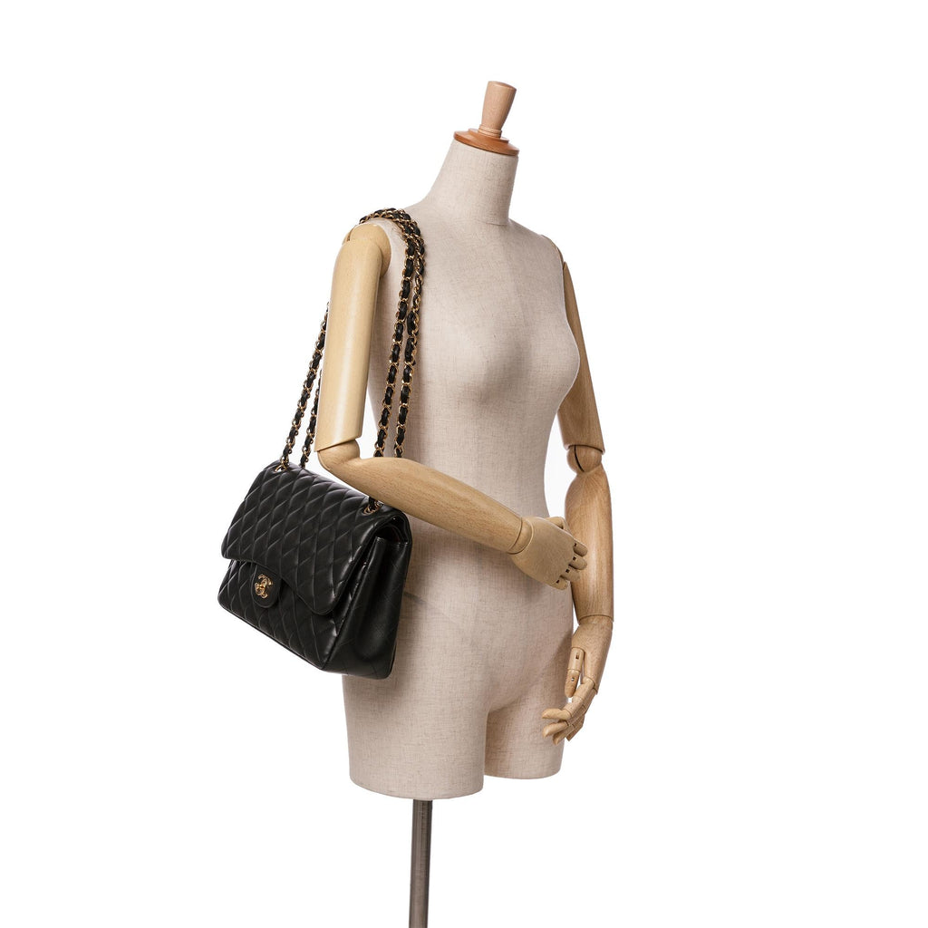 Chanel Jumbo Classic Lambskin Double Flap