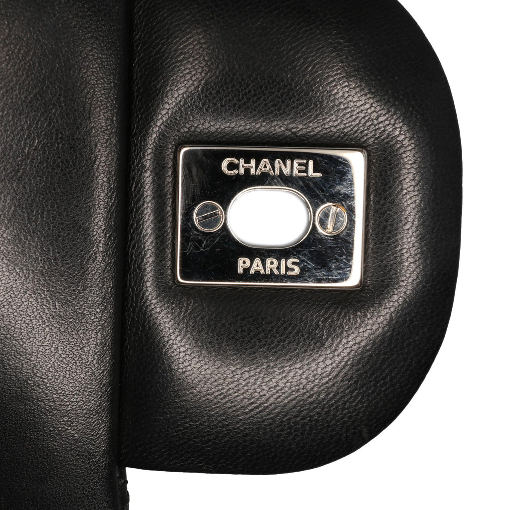 Chanel Jumbo Classic Lambskin Double Flap
