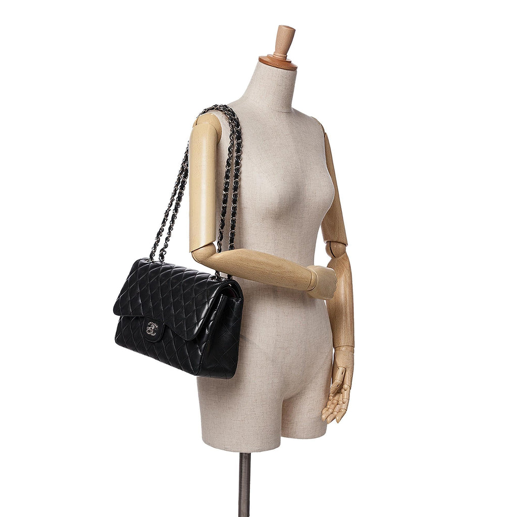 Chanel Jumbo Classic Lambskin Double Flap