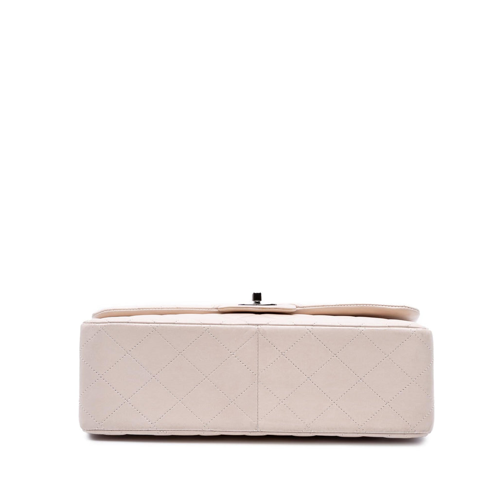 Chanel Jumbo Classic Lambskin Double Flap