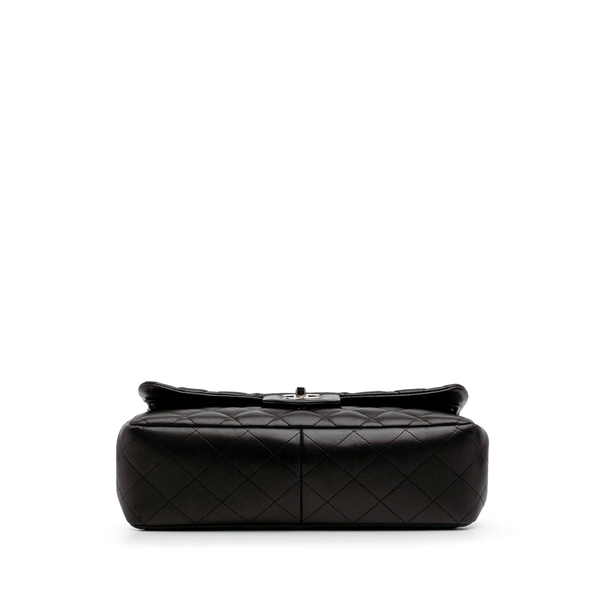 Chanel Jumbo Classic Lambskin Double Flap