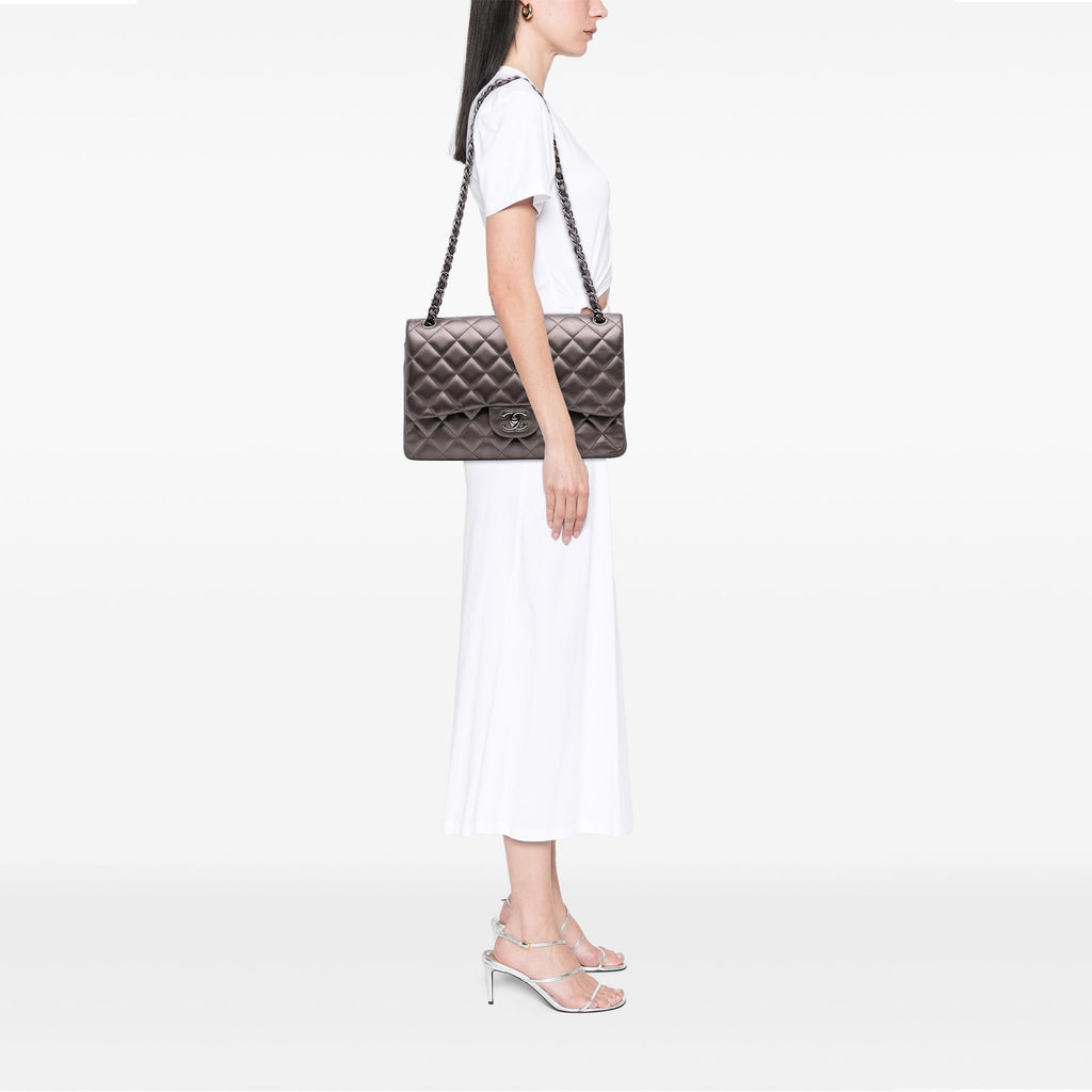 Chanel Jumbo Classic Lambskin Double Flap