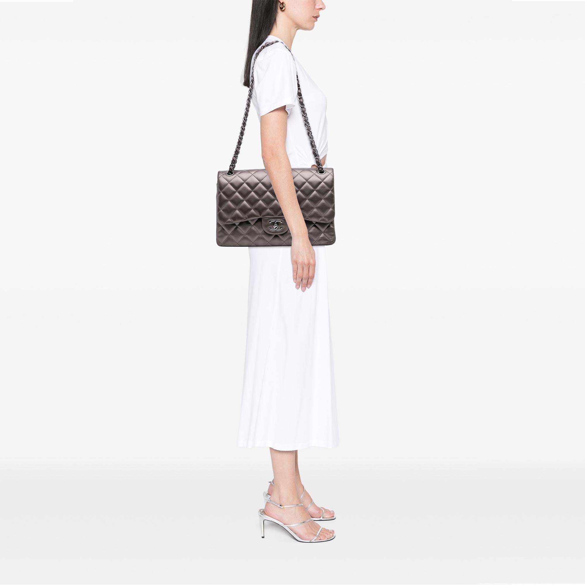 Chanel Jumbo Classic Lambskin Double Flap