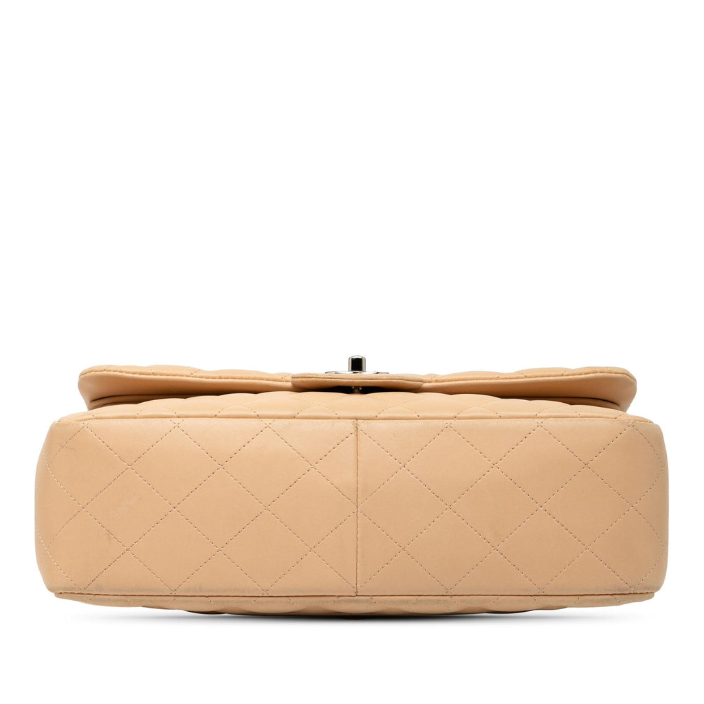 Chanel Jumbo Classic Lambskin Double Flap