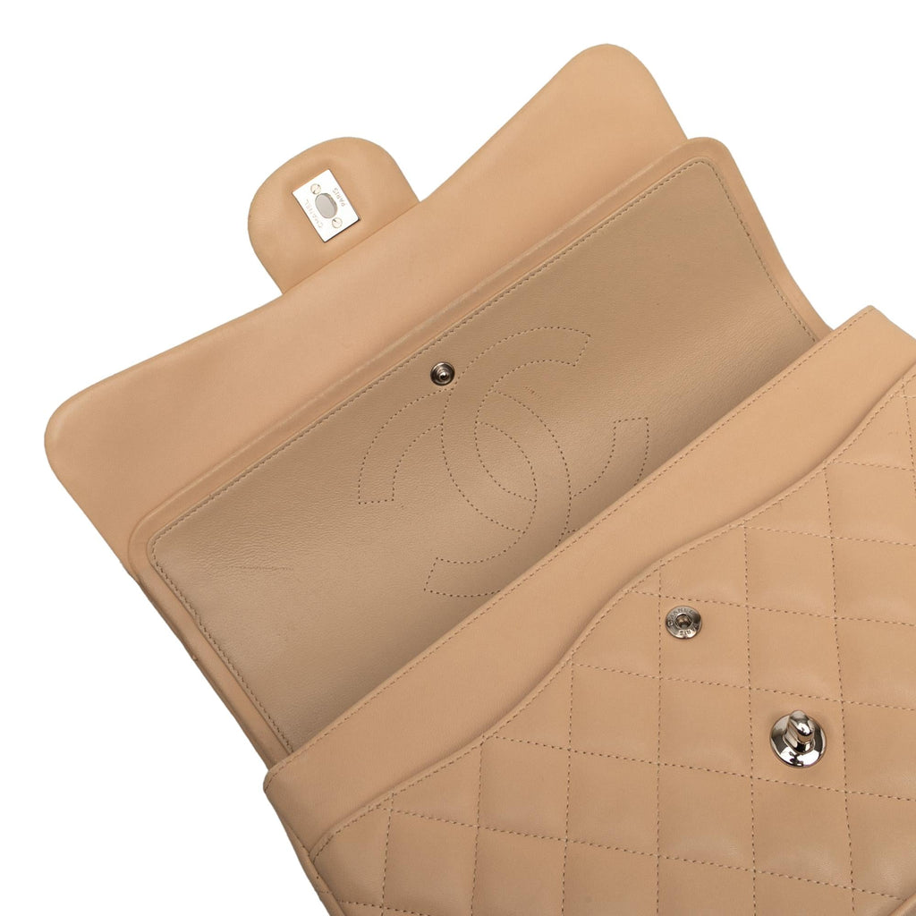 Chanel Jumbo Classic Lambskin Double Flap