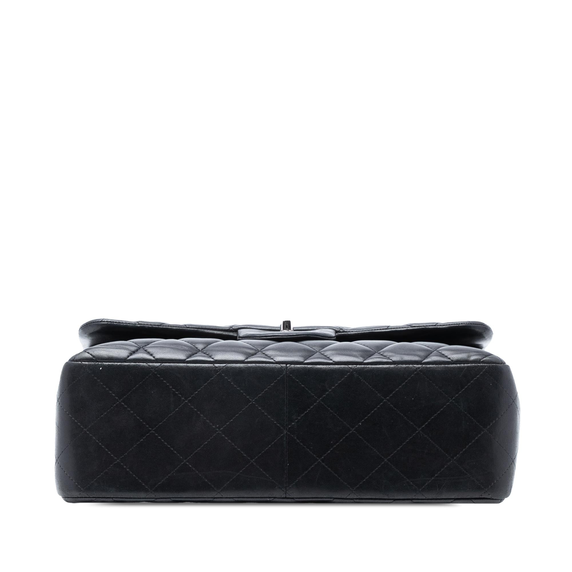 Chanel Jumbo Classic Lambskin Double Flap